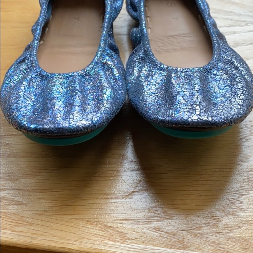 Moonstruck Tieks ~ Size 7 ~ With Box And Flower - image 6